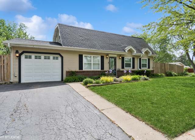 Property at 764 Westwind Dr, Bolingbrook, IL 60440, 4 beds, 1.5 baths