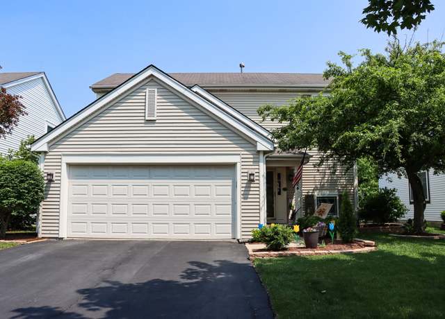 Property at 1024 Lakestone Ln, Aurora, IL 60504, 3 beds, 2.5 baths