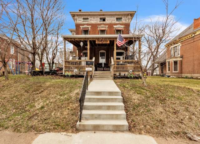 Property at 929 N 6th St, Quincy, IL 62301, 5 beds, 2 baths