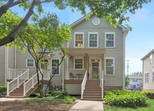 Property at 500 Littleton Trl, Elgin, IL 60120, 2 beds, 2.5 baths
