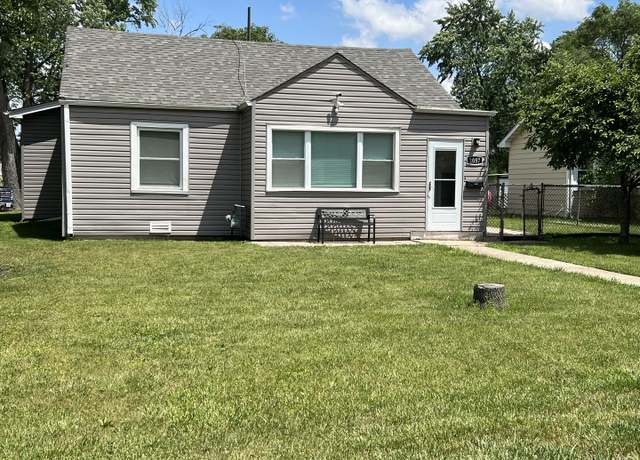 Property at 2057 Emerson Ave, Melrose Park, IL 60164, 3 beds, 1 bath
