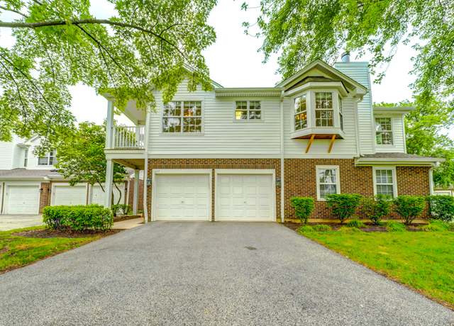 Property at 477 Grosse Pointe Cir Unit 3-6, Vernon Hills, IL 60061, 2 beds, 2 baths