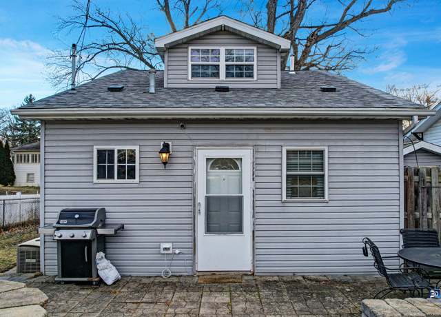 Property at 43247 N Grandview Ter, Antioch, IL 60002, 3 beds, 1 bath