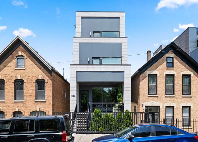 Property at 1624 W Pierce Ave, Chicago, IL 60622, 5 beds, 5.5 baths