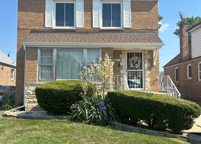 Property at 2820 W 84th St, Chicago, IL 60652, 4 beds, 2.5 baths