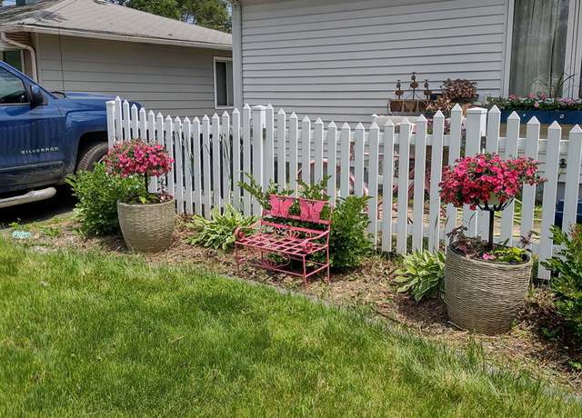 Property at 3305 Dornell Ave, South Chicago Heights, IL 60411, 2 beds, 1 bath