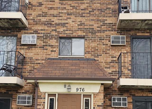 Property at 970 N Rohlwing Rd Unit 201A, Addison, IL 60101, 2 beds, 1.5 baths
