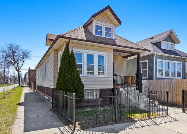Property at 1301 W 71st Pl, Chicago, IL 60636, 5 beds, 1.5 baths