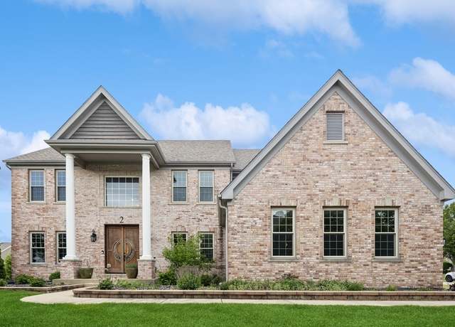 Property at 2 12 Lakes Ct, Lake In The Hills, IL 60156, 4 beds, 3.5 baths