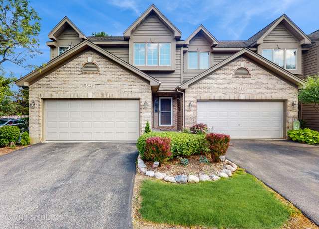 Property at 542 Silver Aspen Cir, Crystal Lake, IL 60014, 3 beds, 2 baths