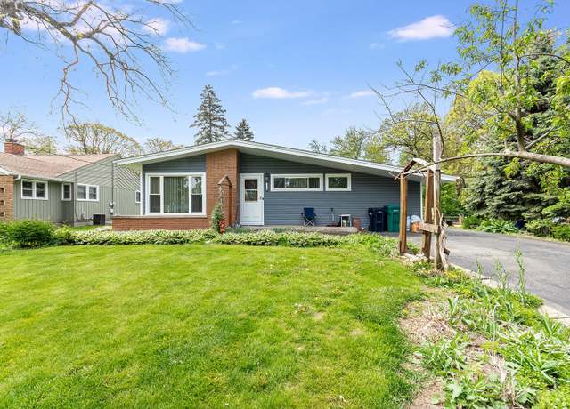 Property at 555 W Saint Charles Rd, Lombard, IL 60148, 4 beds, 2 baths