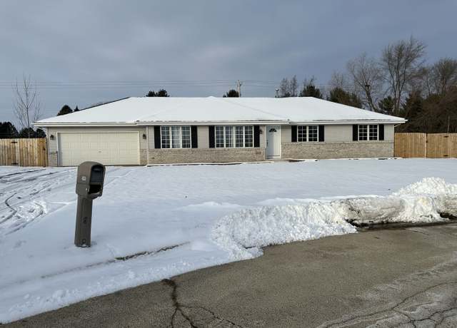 Property at 4020 Yale Dr, Rockton, IL 61072, 3 beds, 2 baths