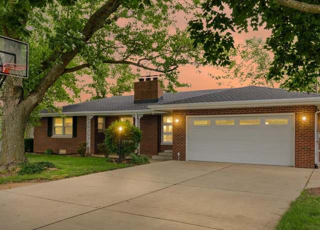 Property at 806 County Road 1200 E, Tolono, IL 61880, 3 beds, 2 baths