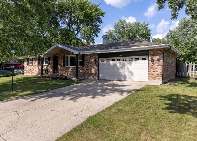 Property at 113 Poplar Rd, Yorkville, IL 60560, 3 beds, 2 baths