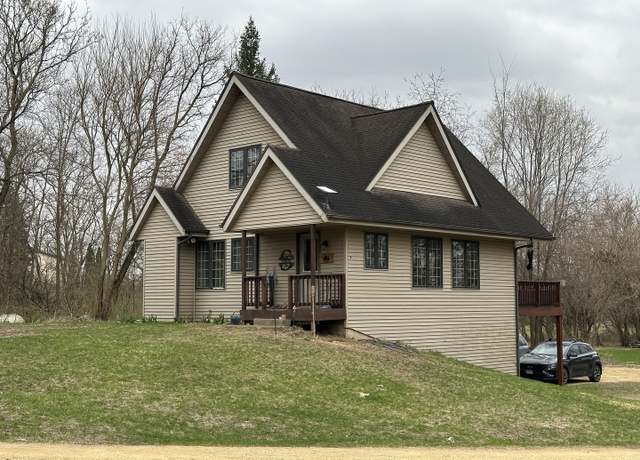 Property at 8560 N Hales Corner Rd, Stillman Valley, IL 61084, 3 beds, 2 baths