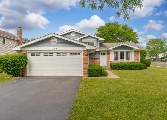 Property at 1122 N Cardinal Dr, Palatine, IL 60074, 3 beds, 2 baths