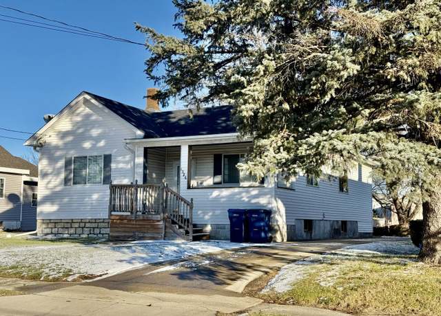 Property at 1326 Crosat St, Lasalle, IL 61301, 3 beds, 1 bath