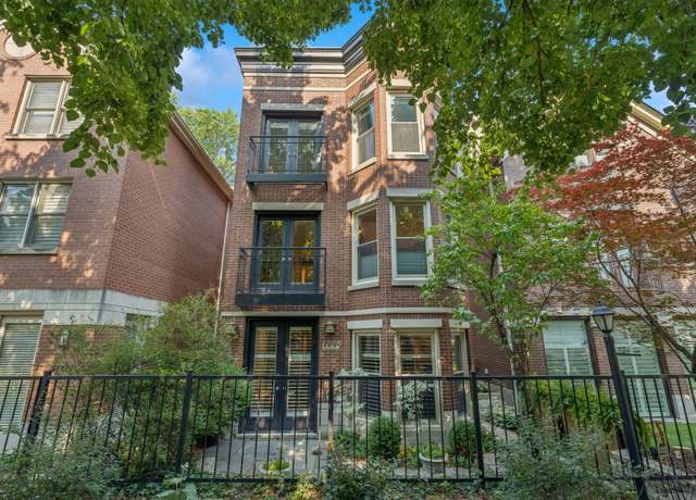 Property at 1725 N Fremont St, Chicago, IL 60614, 5 beds, 3.5 baths