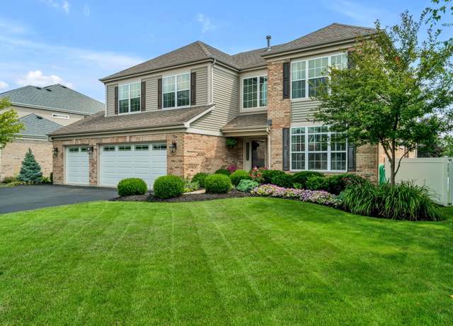 Property at 536 Sonoma Dr, Bolingbrook, IL 60490, 5 beds, 2.5 baths