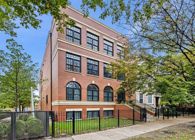 Property at 5486 S Woodlawn Ave #3, Chicago, IL 60615, 3 beds, 2.5 baths