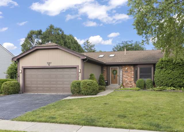 Property at 787 Bluejay Cir, Elk Grove Village, IL 60007, 4 beds, 2 baths