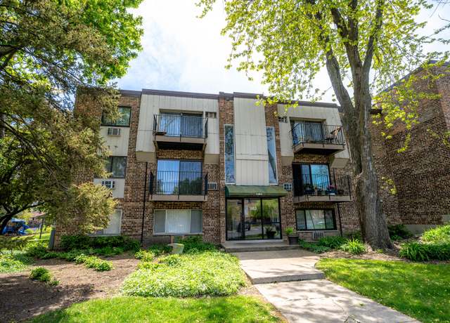Property at 1463 N Winslowe Dr #102, Palatine, IL 60074, 1 bed, 1 bath