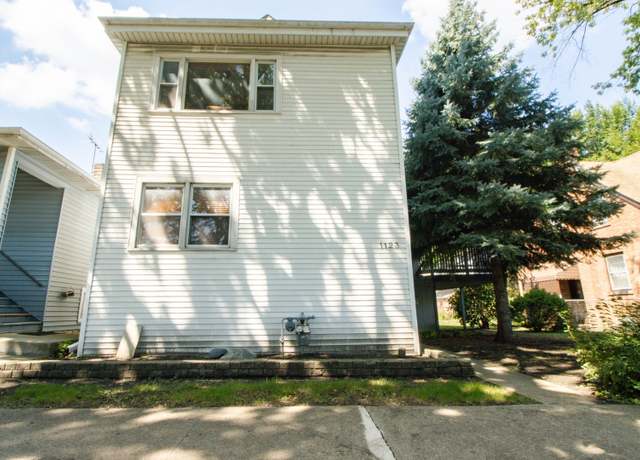 Property at 1123 Hannah Ave, Forest Park, IL 60130, 4 beds, 4 baths
