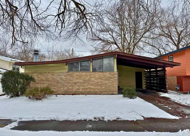Property at 15126 S Sunset Dr, Dolton, IL 60419, 3 beds, 1.5 baths