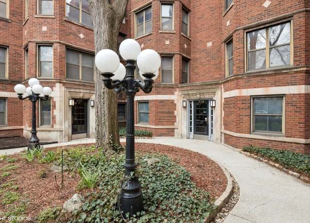 Property at 938 Washington Blvd Unit 3W, Oak Park, IL 60302, 3 beds, 2 baths