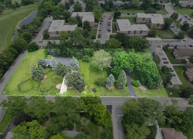 Property at 305 S Lambert Rd, Glen Ellyn, IL 60137, 3 beds, 2.5 baths