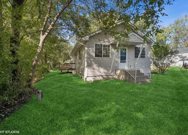 Property at 39477 N Hickory Ave, Antioch, IL 60002, 3 beds, 1 bath