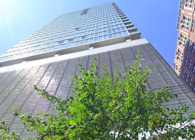Property at 550 N Saint Clair St Unit P-107, Chicago, IL 60611