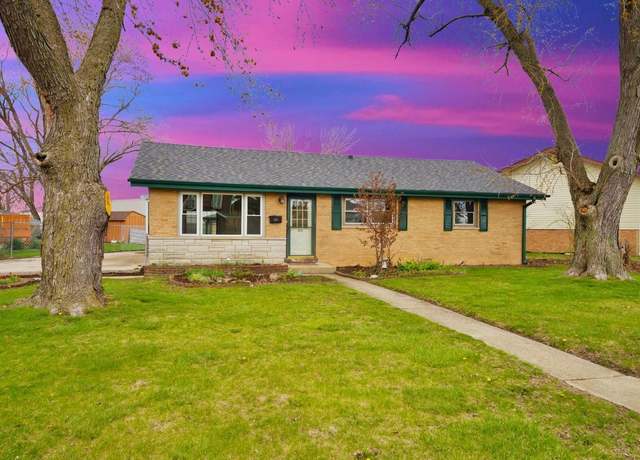 Property at 13513 Loomis Ln, Crestwood, IL 60418, 4 beds, 2 baths
