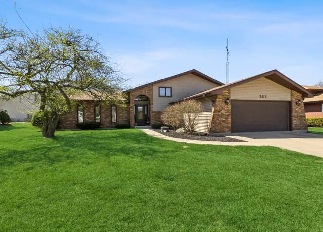 Property at 303 Greenfield Rd, Shorewood, IL 60404, 4 beds, 2 baths
