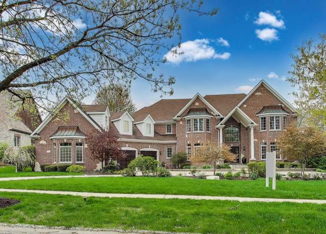 Property at 3904 Royal Fox Dr, St. Charles, IL 60174, 6 beds, 7.5 baths