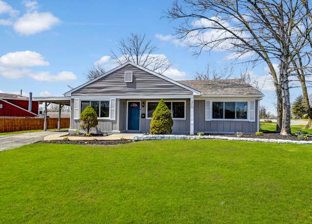 Property at 300 Osage St, Park Forest, IL 60466, 3 beds, 1 bath