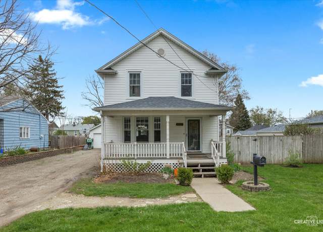 Property at 627 S Main St, Montgomery, IL 60538, 3 beds, 1 bath