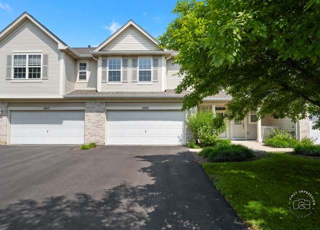 Property at 2049 Sunrise Cir, Aurora, IL 60503, 2 beds, 2.5 baths