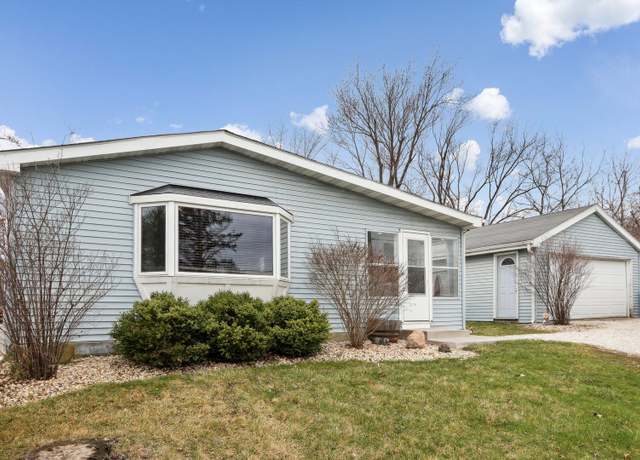 Property at 11420 286th Ave, Trevor, WI 53179, 3 beds, 1 bath