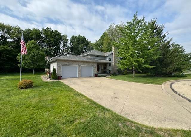 Property at 1405 Lancaster Dr, Rock Falls, IL 61071, 4 beds, 3 baths