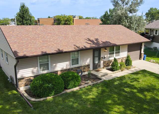 Property at 408 Beebe Ct, Streamwood, IL 60107, 3 beds, 1 bath