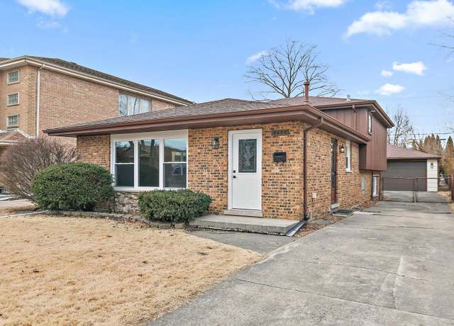 Property at 9426 S Springfield Ave, Evergreen Park, IL 60805, 4 beds, 2 baths