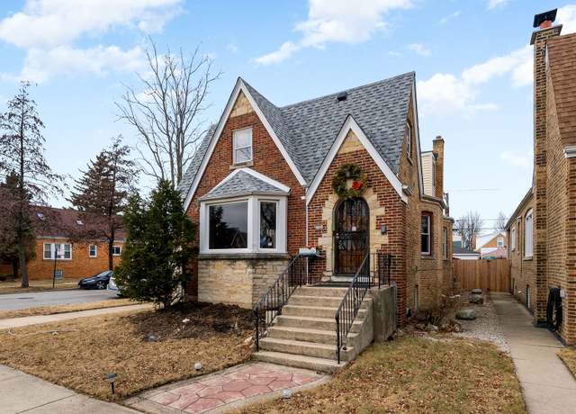 Property at 5758 W Roscoe St, Chicago, IL 60634, 3 beds, 2 baths