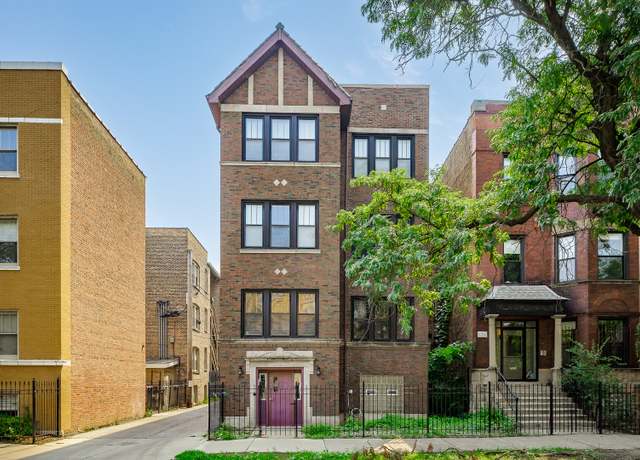 Property at 2121 N Kedzie Ave Unit 3W, Chicago, IL 60647, 2 beds, 2 baths