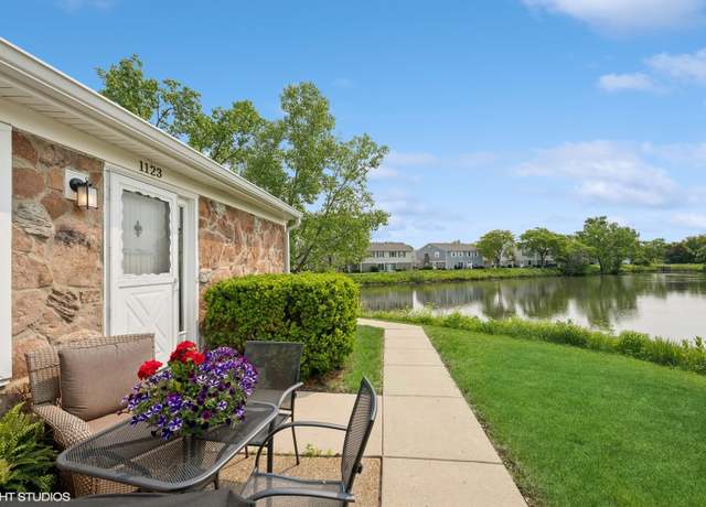 Property at 1123 Boston Hbr, Schaumburg, IL 60193, 2 beds, 1 bath