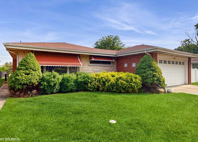 Property at 80 E Fremont Ave, Des Plaines, IL 60016, 3 beds, 2 baths