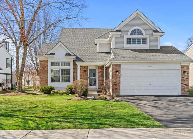 Property at 500 Valley Forge Ave, South Elgin, IL 60177, 4 beds, 2.5 baths