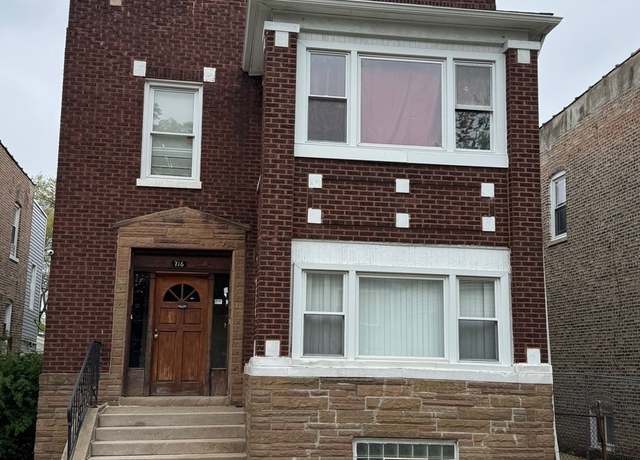 Property at 716 E 92nd St, Chicago, IL 60619, 11 beds, 5 baths