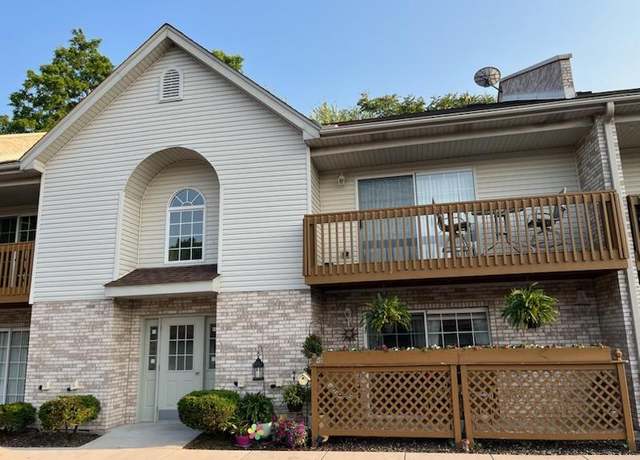 Property at 800 Madison St Unit 2C, Lockport, IL 60441, 2 beds, 2 baths