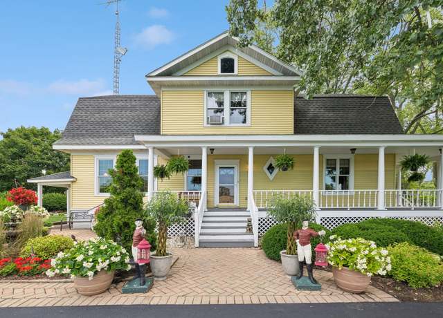Property at 28426 98th St, Salem, WI 53168, 3 beds, 2 baths